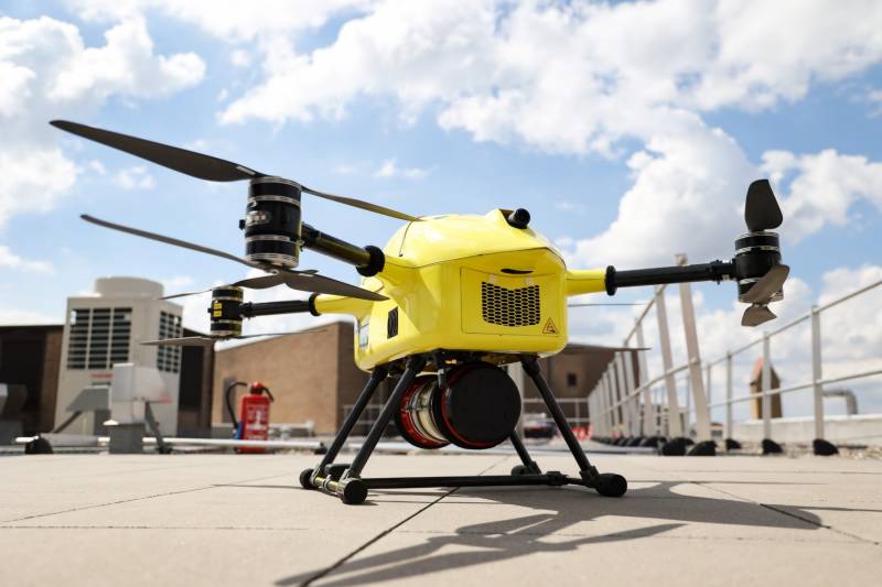 比利时首次采用无人机运输人体组织