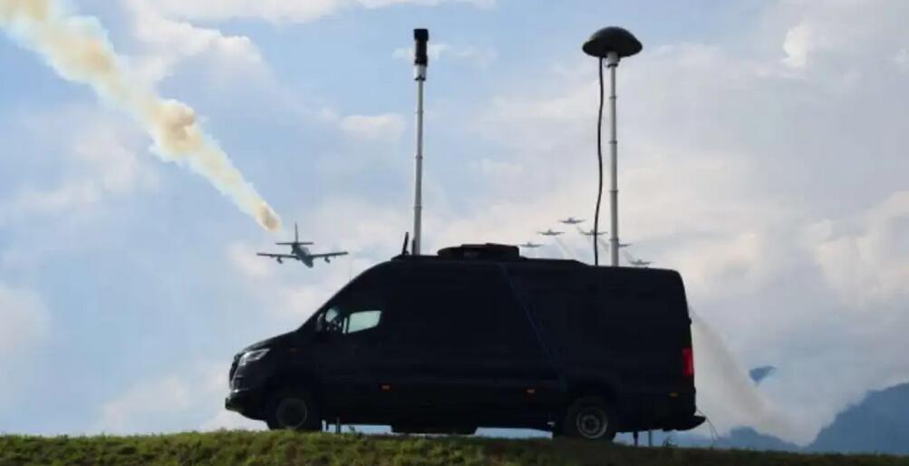 AARTOS无人机检测系统保护欧洲航展免受非法无人机侵害