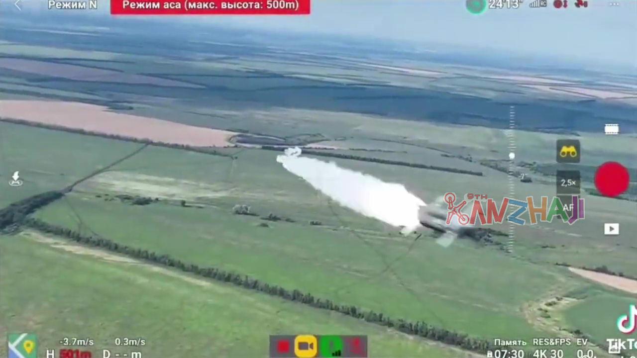 俄罗斯地空导弹与乌克兰Mavic 3无人机擦肩而过