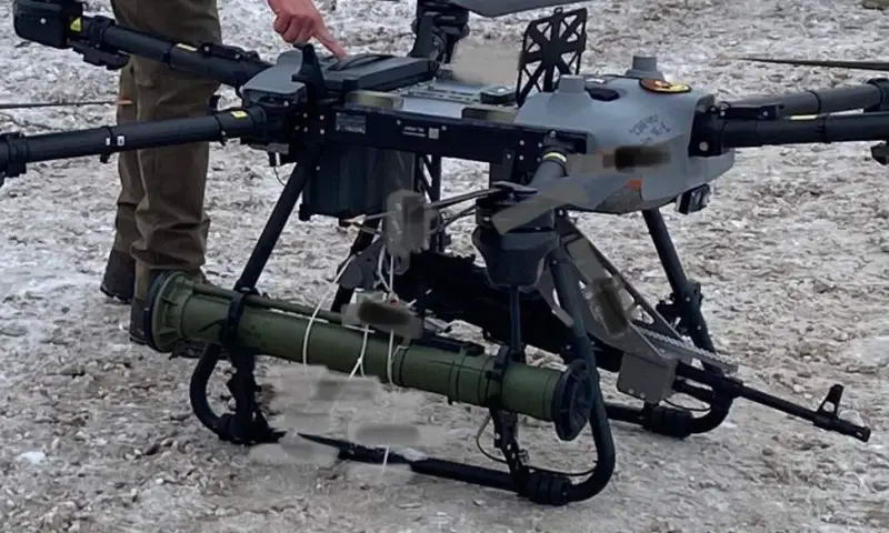 乌克兰将大疆T30农用无人机武器化改装