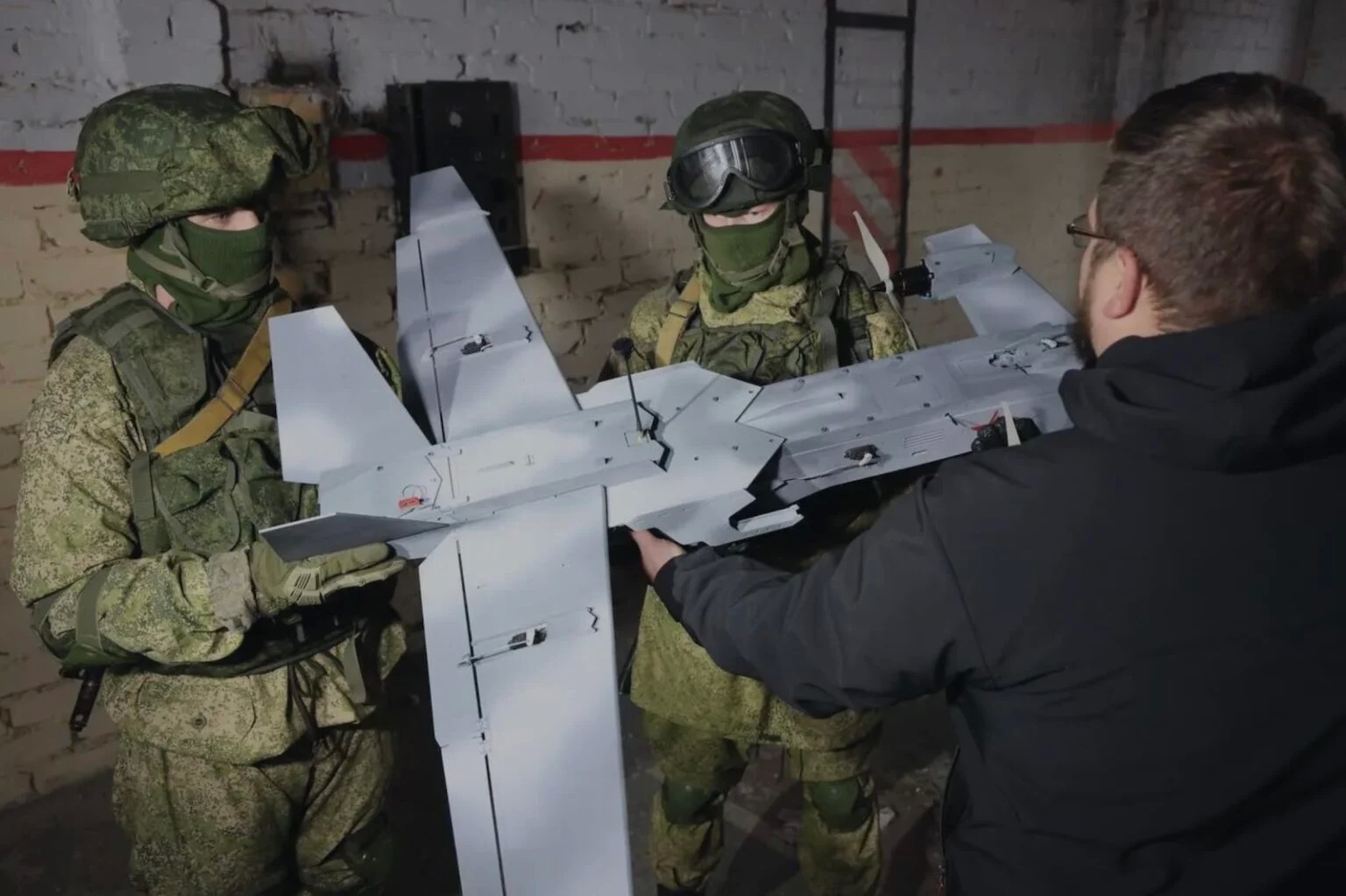 乌克兰军队捕获神秘俄罗斯自杀式无人机