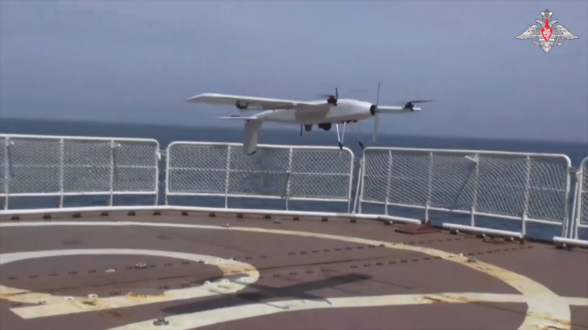 俄罗斯太平洋舰队测试新型垂直起降无人机